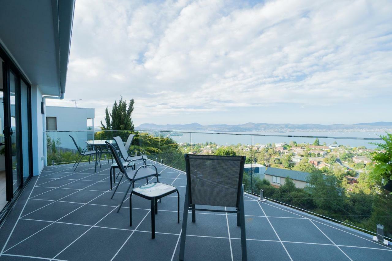 Amazing Sea Views Luxury Guest House โฮบาร์ต ภายนอก รูปภาพ